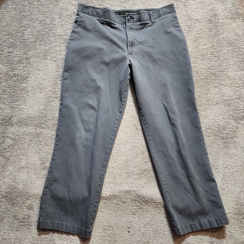Wrangler Mens Chino Pants Size 38 x 28 Gray Straight Leg Outdoor Flex Waist